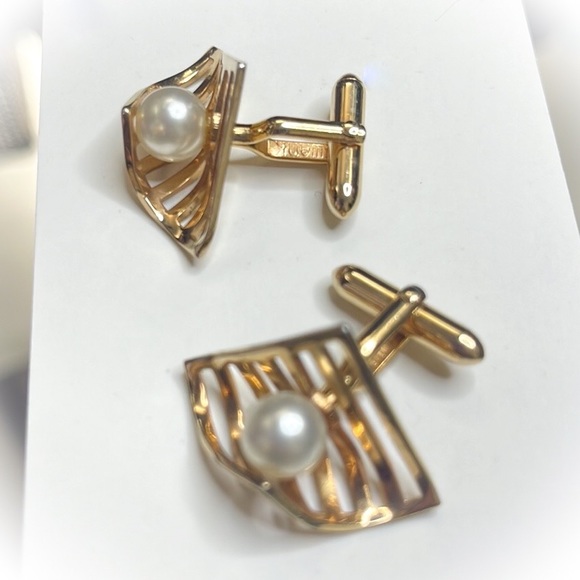 💕Beautiful Gold Tone Vintage Swank Cufflinks with Pearl💕 - Picture 3 of 6